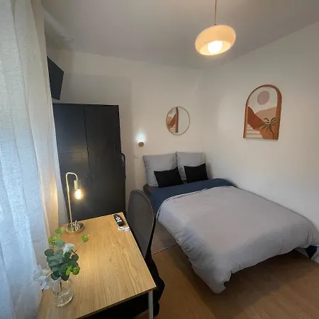 4 Confort Avec Cuisine, Salle De Bain Partage 툴루즈
