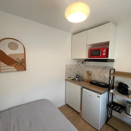 아파트 4 Confort Avec Cuisine, Salle De Bain Partage *